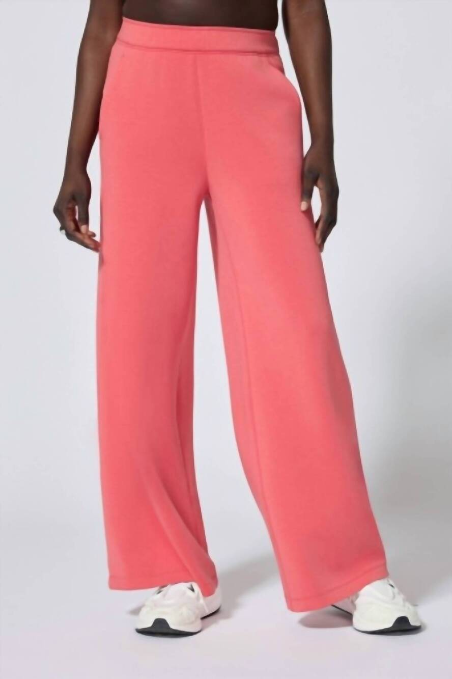NEW MPG SPORT release pant in mineral red